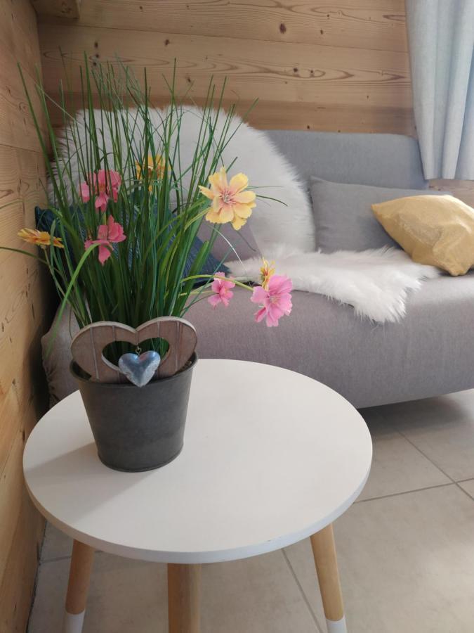 Maison D'Hotes Des Bassins D'Oche Saint-Paul-en-Chablais Bagian luar foto