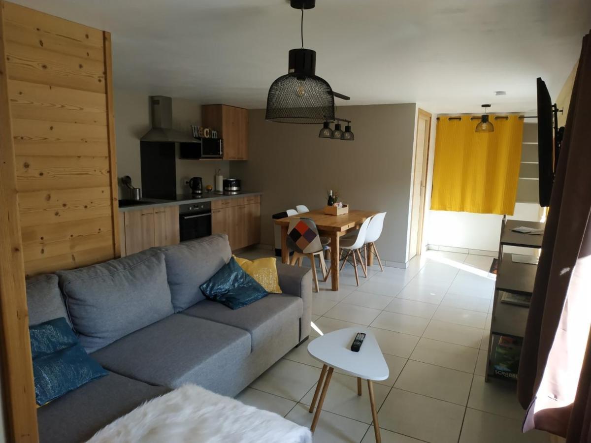 Maison D'Hotes Des Bassins D'Oche Saint-Paul-en-Chablais Bagian luar foto